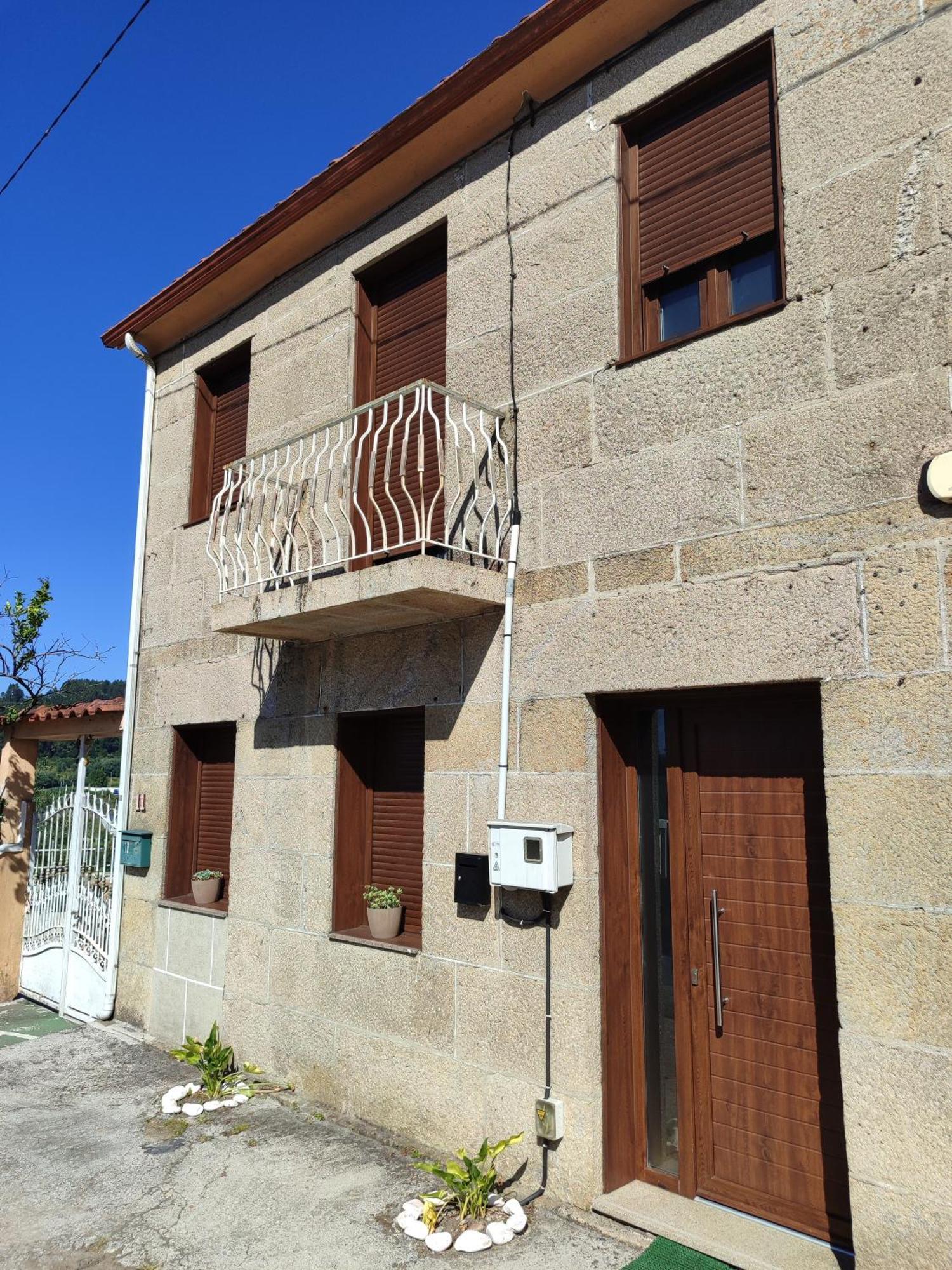 O Fogar Da Bernardita Redondela Exterior photo